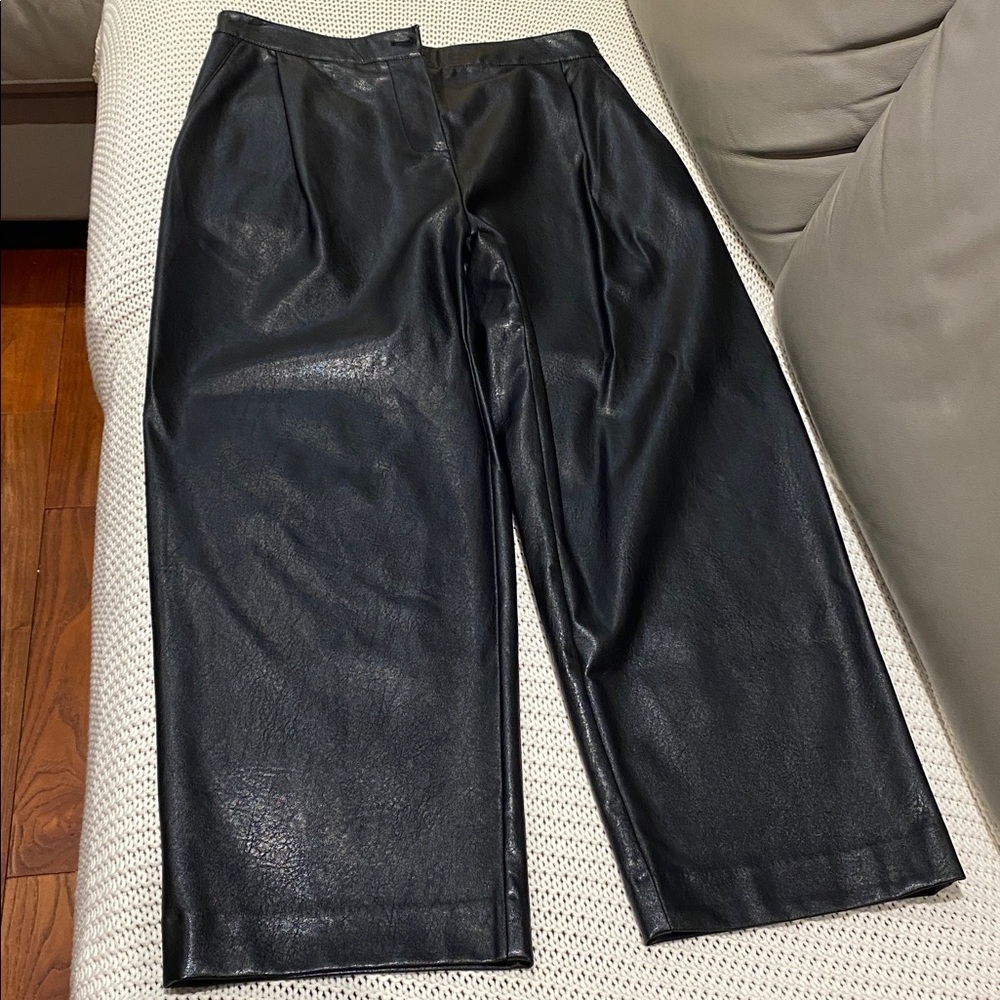 Oak +Fort faux leather pants ladies size L